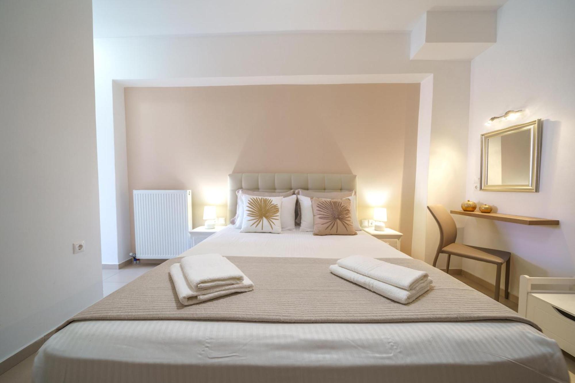 Stylish Home - Comfortable Holidays Near The Beach. Pánormos Екстериор снимка